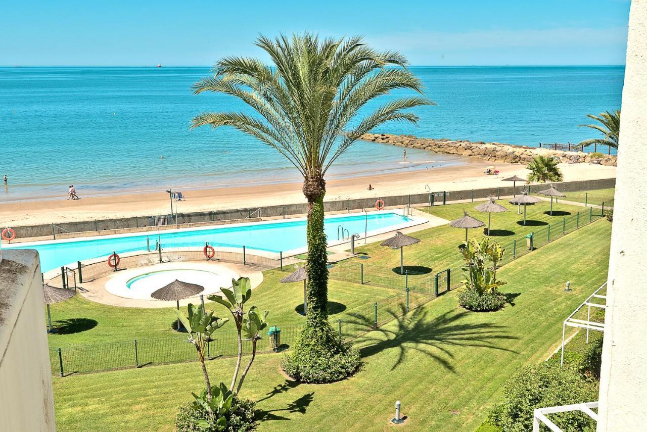 On Beach Deluxe Apartment With Pools And Own Garden Ел Пуерто де Санта Мария Екстериор снимка